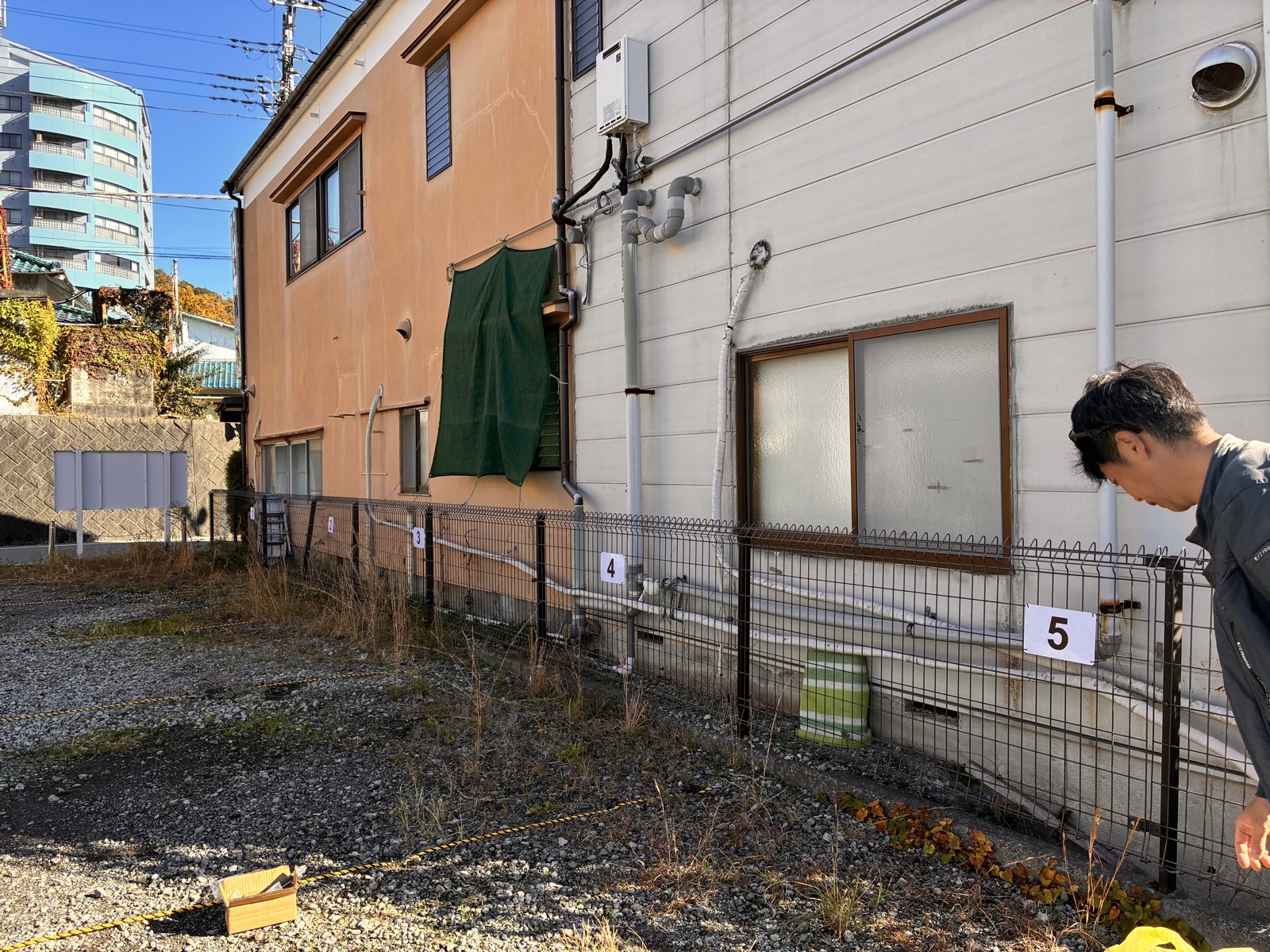 伊豆の国市 駐車場ロープ 設置後の様子